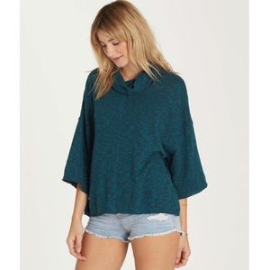 🐝 Billabong cowlneck lightweight sweater